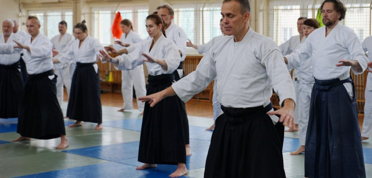 Podczas treningu w Szkole Sztuk Walki Aikido Chrzanów