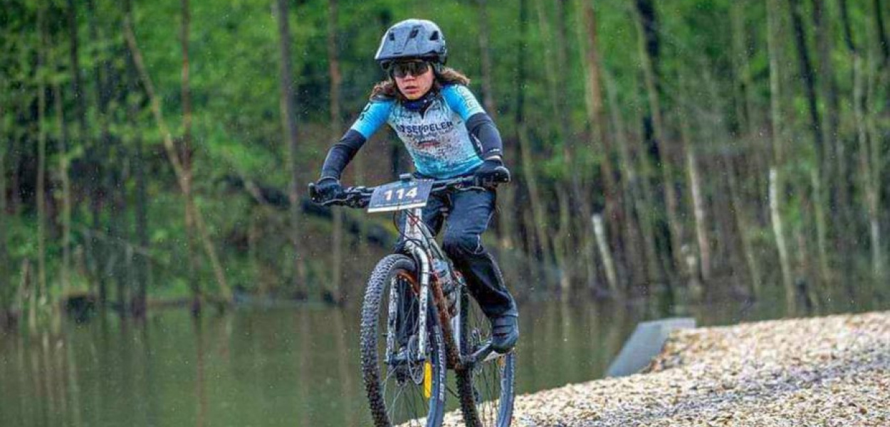 Na trasie w Czerwionce-Leszczynach Filip Pytel, zawodnik Seppeler Ocynkownia Śląsk SCHC Chrzanów, fot. udostępnione przez klub