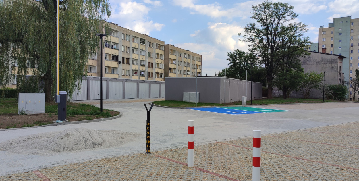 Nowe garaże i miejsca postojowe na osiedlu Północ w Chrzanowie