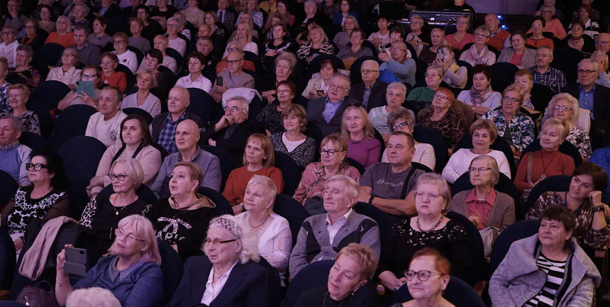 Podczas Powiatowego Dnia Seniora w chrzanowskim MOKSiR