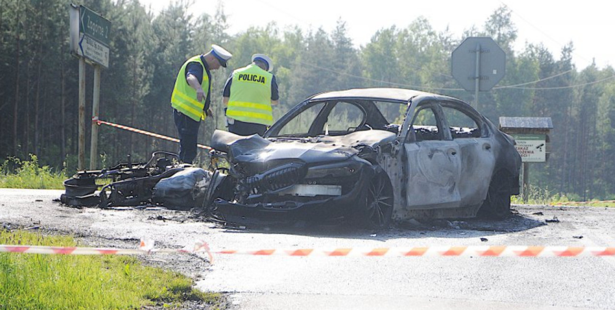 Zeszłoroczny wypadek na skrzyżowaniu drogi powiatowej i ul. Wyrowcowej w Zagórzu. FOT. ŁUKASZ DULOWSKI