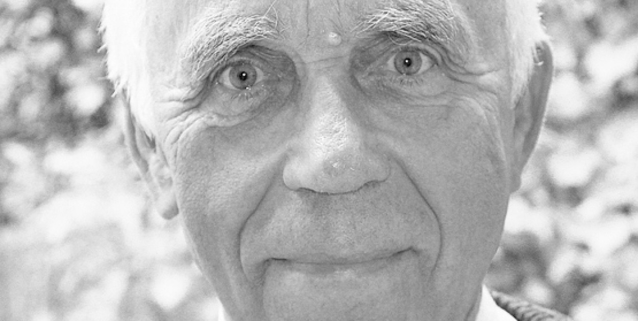Julian Stach