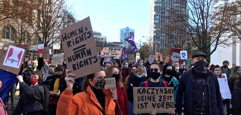  Frankfurt nad Menem w obronie praw polskich kobiet - relacja rodziny z…