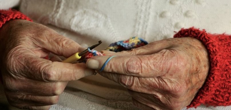 Próbował wyłudzić pieniądze od 80-letniej staruszki