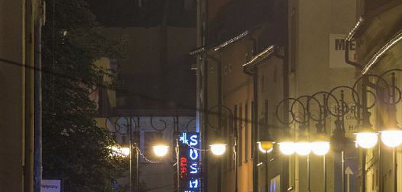 Chrzanów, Księżyc i... reklamy. Chodzi o ochronę krajobrazu 