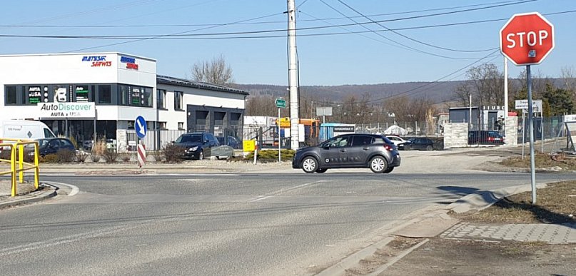 W tym miejscu na krajówce powstanie rondo