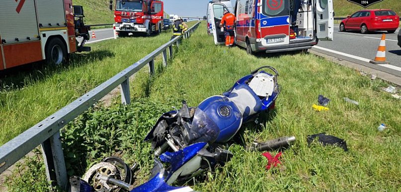 Śmiertelny wypadek na autostradzie A4. Zginął motocyklista