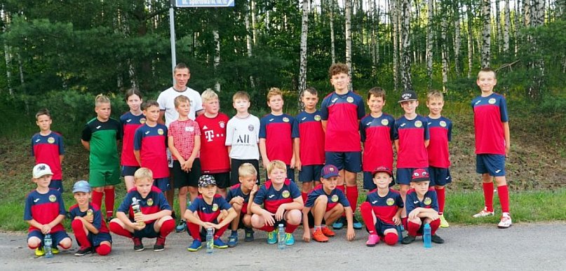 Zawodnicy Polonii Luszowice trafili do lasu