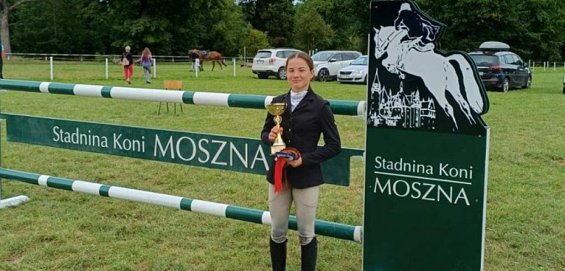 Klub jeździecki "Szarża" Bolęcin ze złotem w ogólnopolskim konkursie