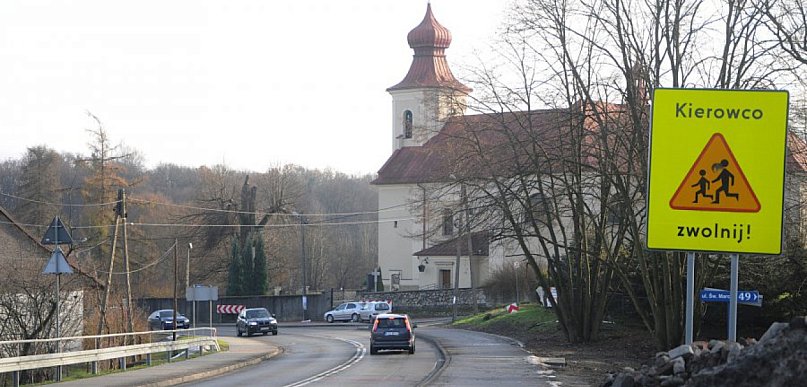 Kondukty pogrzebowe nie będą chodzić drogą