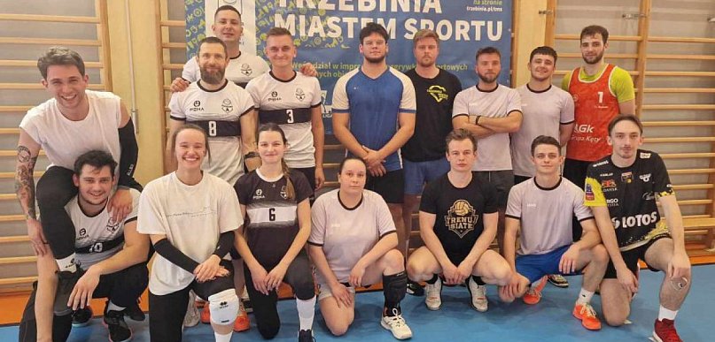 8. kolejka Trzebińskiej Ligi Siatkówki (WIDEO,ZDJĘCIA)