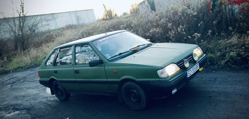 Tanecznym krokiem, czyli Polonezem w 2025 rok