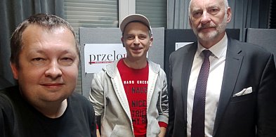 Podcast. Komunikacja jest jak służba zdrowia-53098