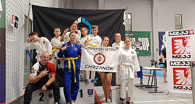 Sześć medali chrzanowskich zawodników ju-jitsu-53410