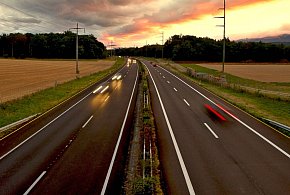 Rząd zapowiada zmiany w przepisach drogowych. "Zabójstwo drogowe" będzie...-53763