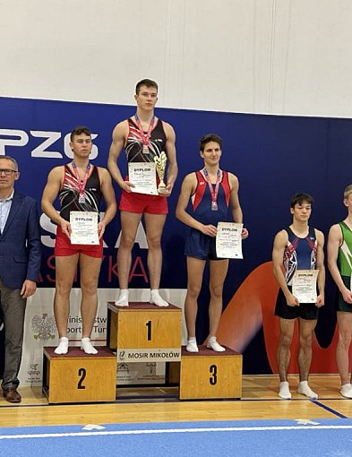 Chrzanowscy akrobaci na podium w Mikołowie-53839