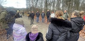 Mieszkańcy znów stanęli w obronie lasu