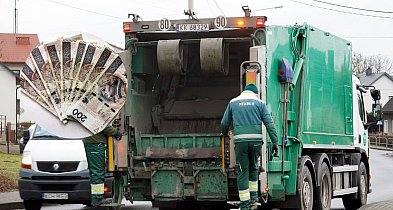 Ceny za śmieci w 2025 roku. Ile zapłacą mieszkańcy gminy Babice?-55018