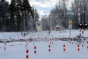 Bariery przed linią kolejową. Autem już tędy nie przejedziesz-55334