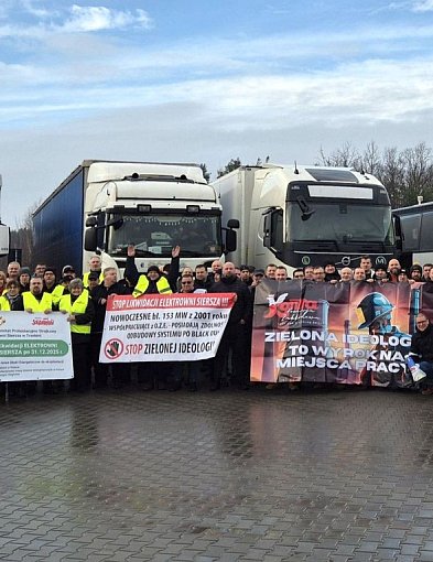 Związkowcy z ZG Janina i Elektrowni Siersza manifestowali w Warszawie-55451