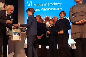 Ponad stu młodych pianistów przyjechało do Libiąża (WIDEO, ZDJĘCIA)-55754