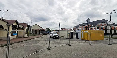 Teren ogrodzony. W Trzebini powstaje centrum przesiadko-59017