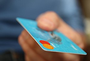 Unia szykuje nowy system płatności. Karty nie będą już takie same-59041