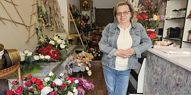 Targowisko przy Kusocińskiego zniknęło, pani Kinga z kwiatami - nie! -59116