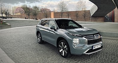 Mitsubishi Outlander PHEV 2025.Pionierski egzemplarz w Polsce przetestowany-59117