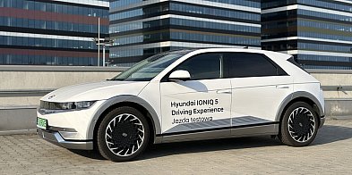 Elektryczny styl życia z napędem na cztery koła-60162