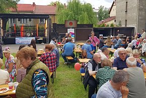 Muzyka, zabawa i wspólne świętowanie jubileuszu parafii w Chrzanowie