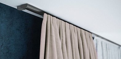 Modne karnisze sufitowe do nowoczesnego wnętrza – trendy i inspiracje