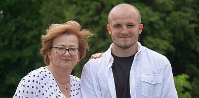 Nie byli pod jej sercem. Są w jej sercu. Blaski i cienie rodziny zastępczej