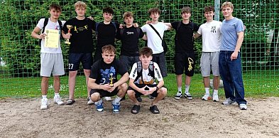 Piasek, słońce i grad bramek. Emocjonujący turniej beach soccera w Chrzanowie