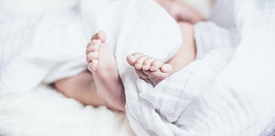 Jak wygląda opieka nad noworodkami i wcześniakami?