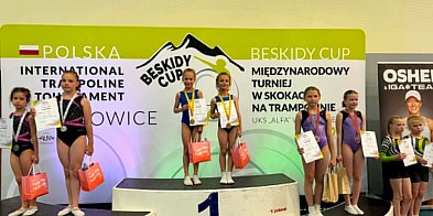 Dominacja UMKS PMOS Chrzanów! Podium należało do nich