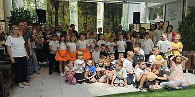Puchatek na Chrzanowskim Maratonie Czytania Dzieciom