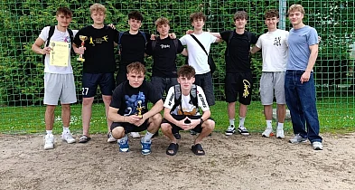 Piasek, słońce i grad bramek. Emocjonujący turniej beach soccera w Chrzanowie