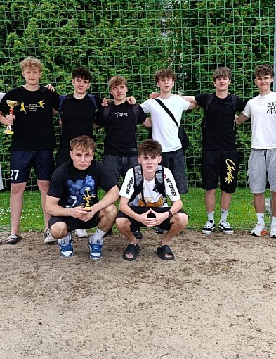 Piasek, słońce i grad bramek. Emocjonujący turniej beach soccera w Chrzanowie