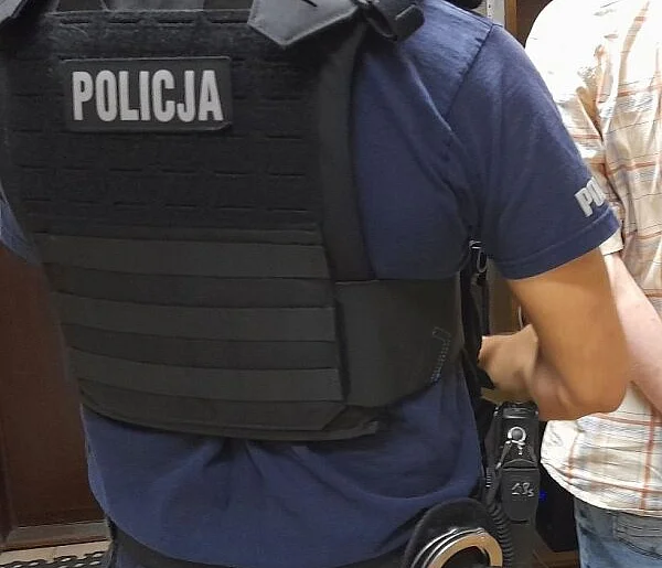 Koniec ucieczki 31-latka z Libiąża. Wpadł podczas policyjnej akcji