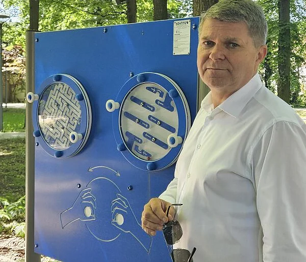 Szpital w Krzeszowicach otwiera park po rewitalizacji