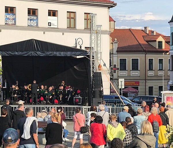 Orkiestra Dęta ZG Sobieski zainaugurowała Rytmy Miasta