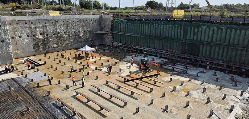 Budowa obwodnicy Oświęcimia. Powstaje tunel pod torami