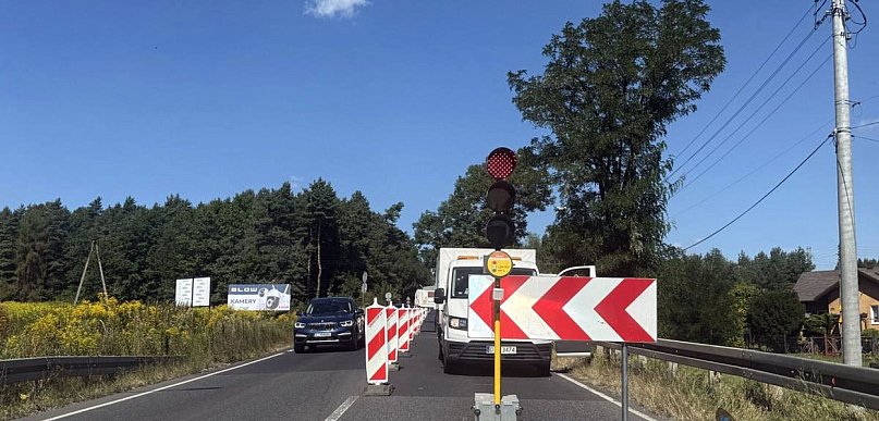Kierowcy w korkach. Ruch wahadłowy na trasie do Jaworzna