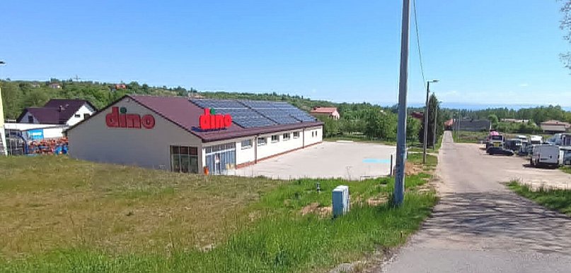 Absurd wokół Dino w Libiążu. Sklep stoi, dojazdu brak