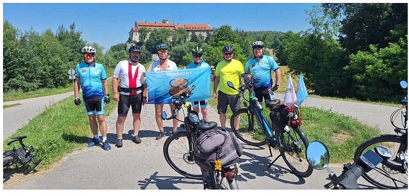 Upał ich nie zatrzymał! Za nimi kolejna wymagająca rowerowa wyprawa