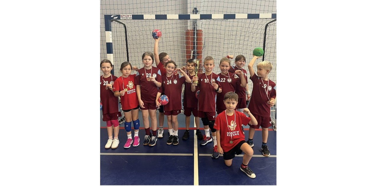 Uczniowie z Libiąża triumfują na turnieju piłki ręcznej